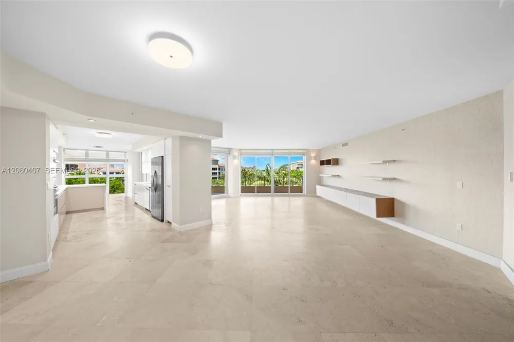 765 Crandon Blvd #507 Key Biscayne, FL 33149