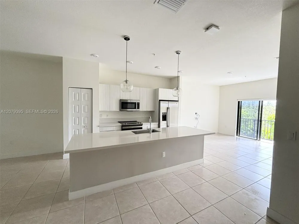 8015 NW 104th Ave #25 Doral, FL 33178