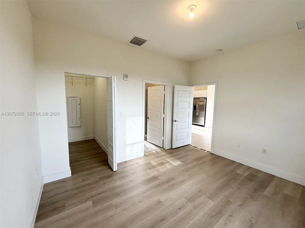 8015 NW 104th Ave #25 Doral, FL 33178