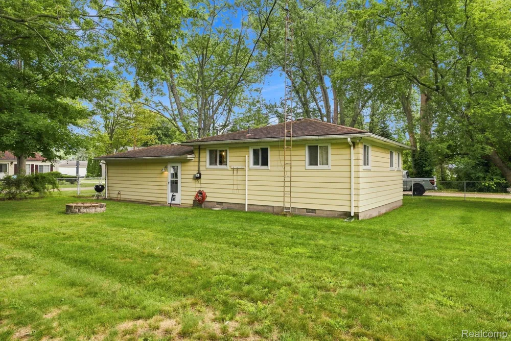 7337 Dogwood Road Worth Township, MI 48450