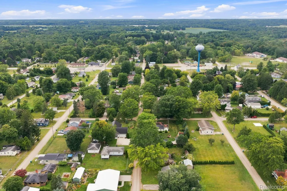 7337 Dogwood Road Worth Township, MI 48450