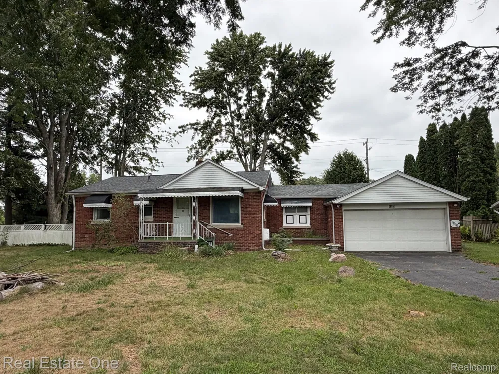 4985 Denton Road Canton Charter Township, MI 48188