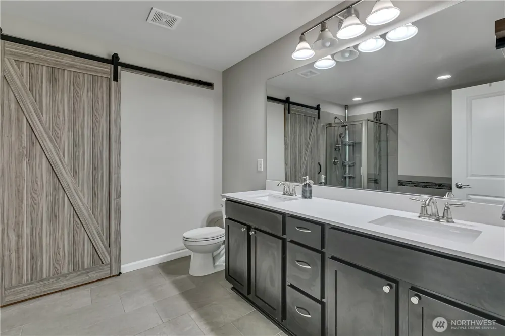 963 Bondgard Avenue Enumclaw, WA 98022