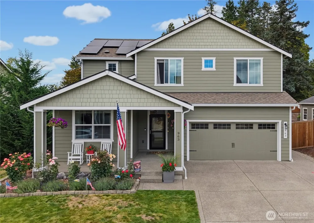 963 Bondgard Avenue Enumclaw, WA 98022