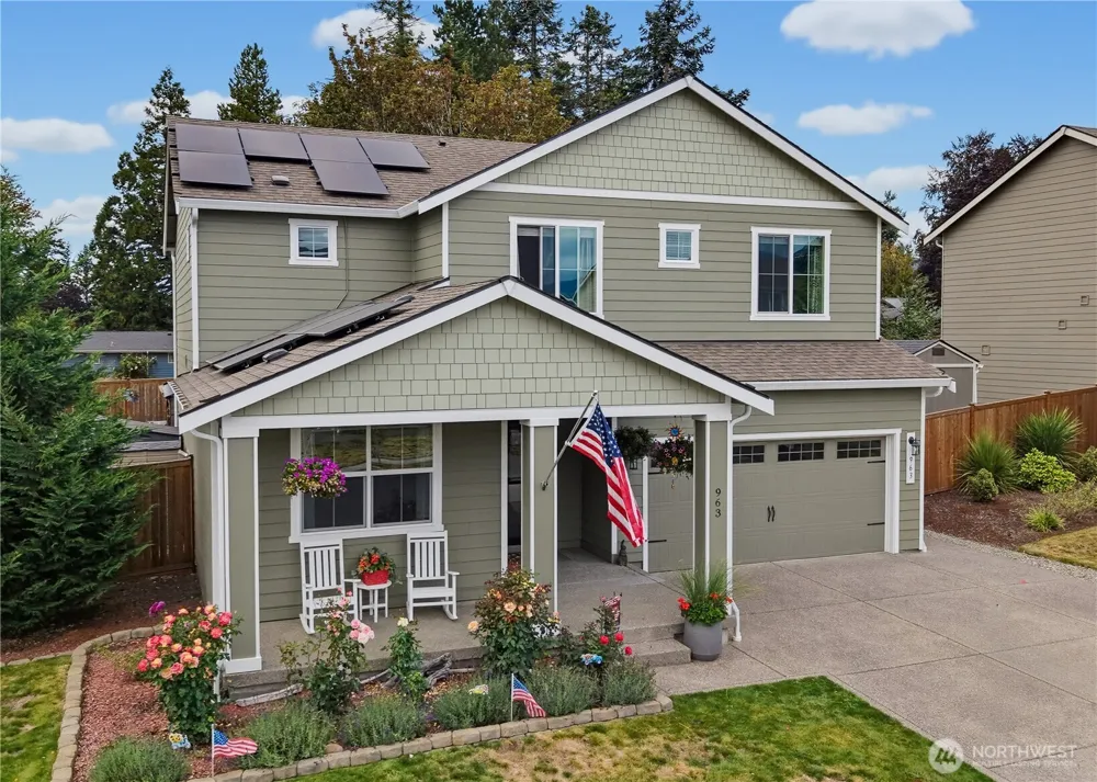 963 Bondgard Avenue Enumclaw, WA 98022