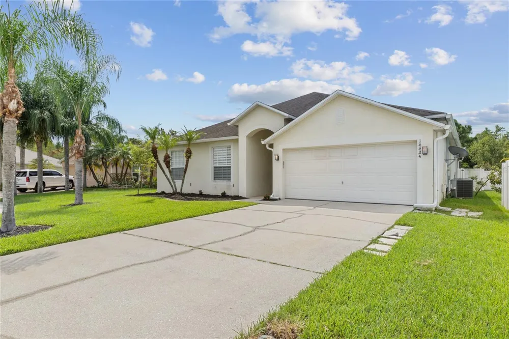 14424 BABYLON WAY Orlando, FL 32824