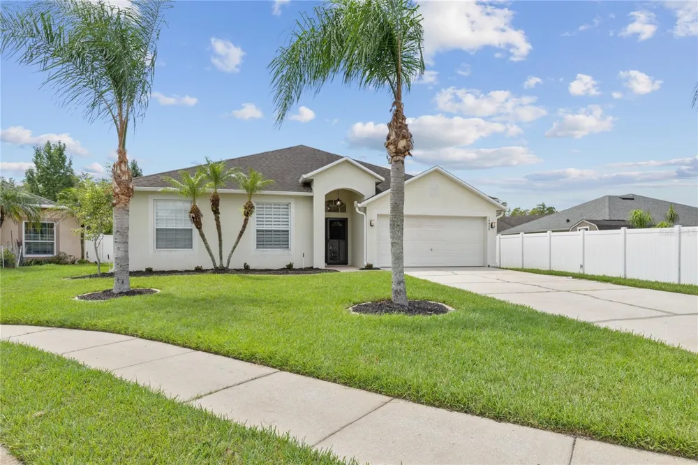 14424 BABYLON WAY Orlando, FL 32824