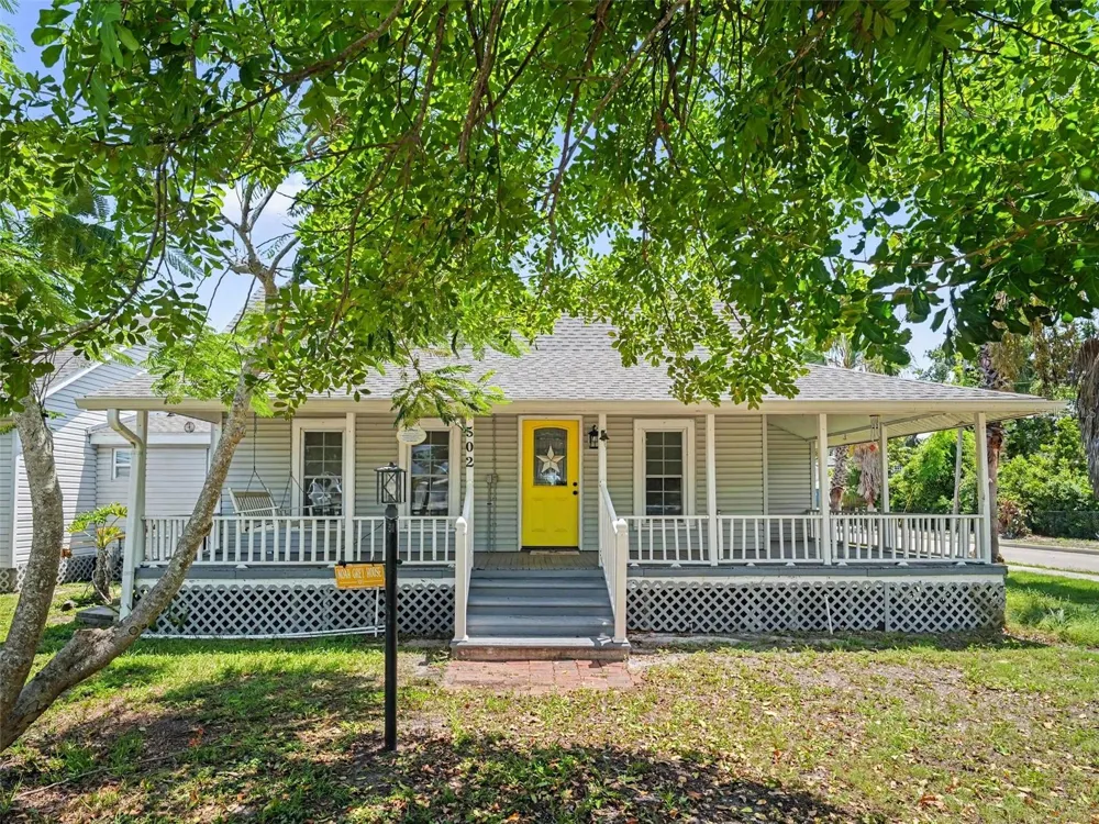 502 7TH AVENUE W Palmetto, FL 34221