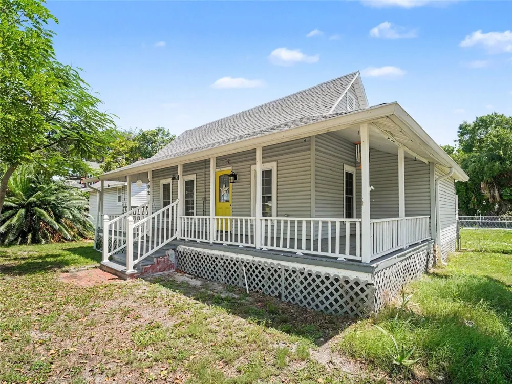 502 7TH AVENUE W Palmetto, FL 34221