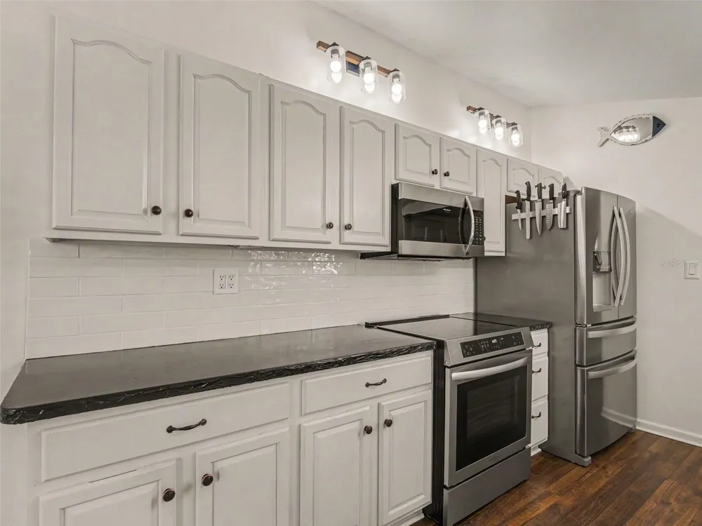 502 7TH AVENUE W Palmetto, FL 34221