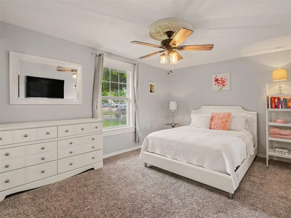 502 7TH AVENUE W Palmetto, FL 34221