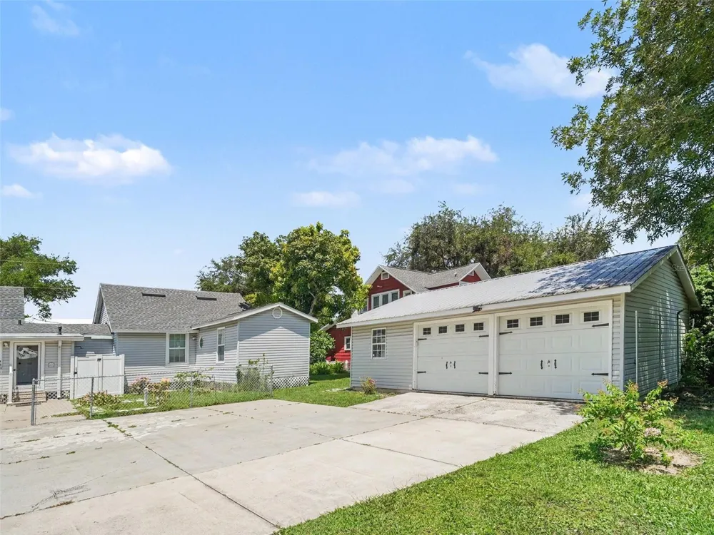 502 7TH AVENUE W Palmetto, FL 34221