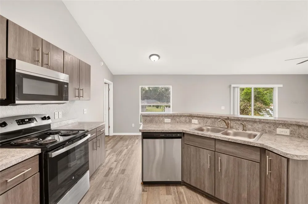 15 WATER TRACK ocala, FL 34472