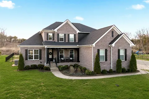 301 Goodwin Ln