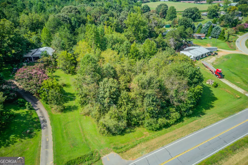 10154 Duncan Bridge RD Cleveland, GA 30528