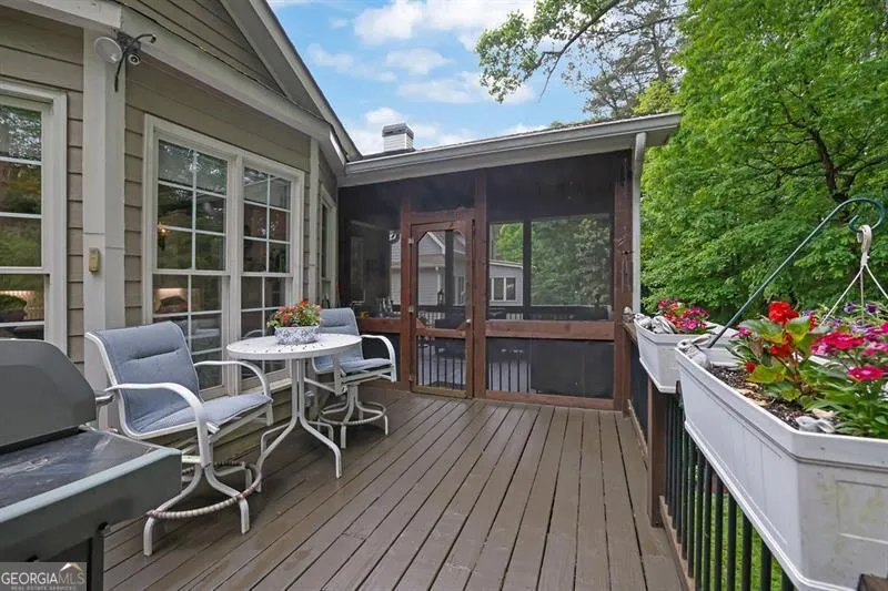 850 Lake Medlock DR Alpharetta, GA 30022