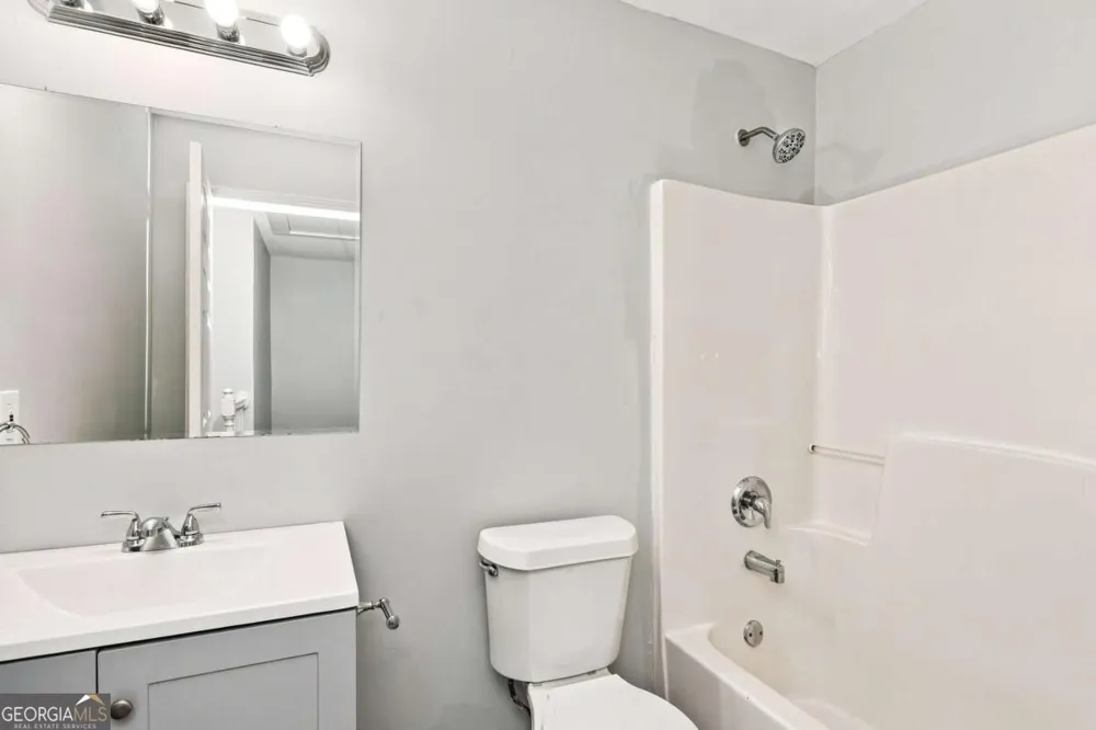 66 Holly RD NW Atlanta, GA 30314