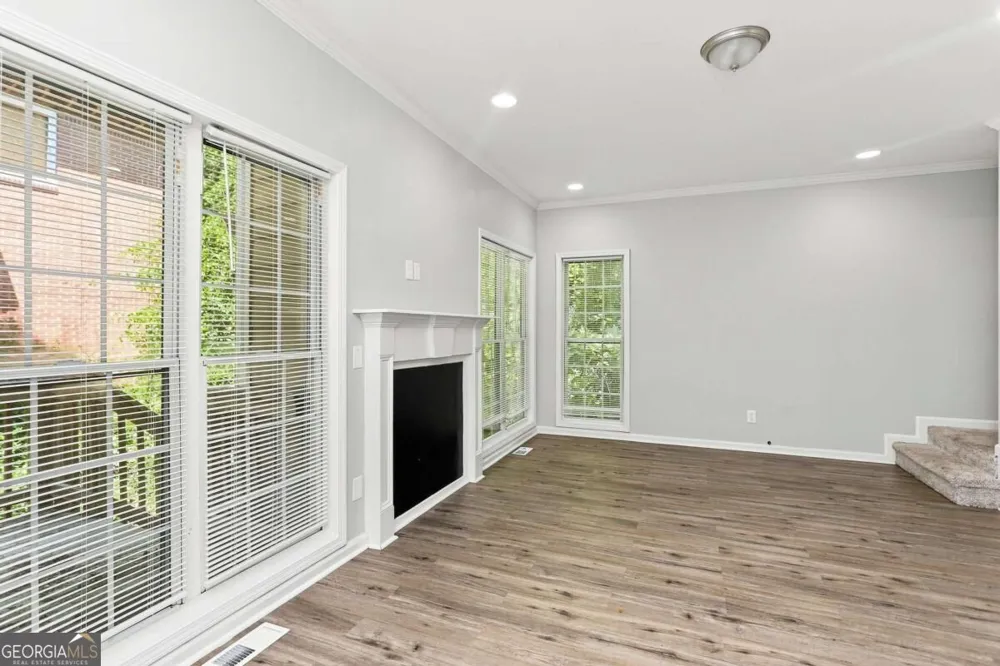 66 Holly RD NW Atlanta, GA 30314