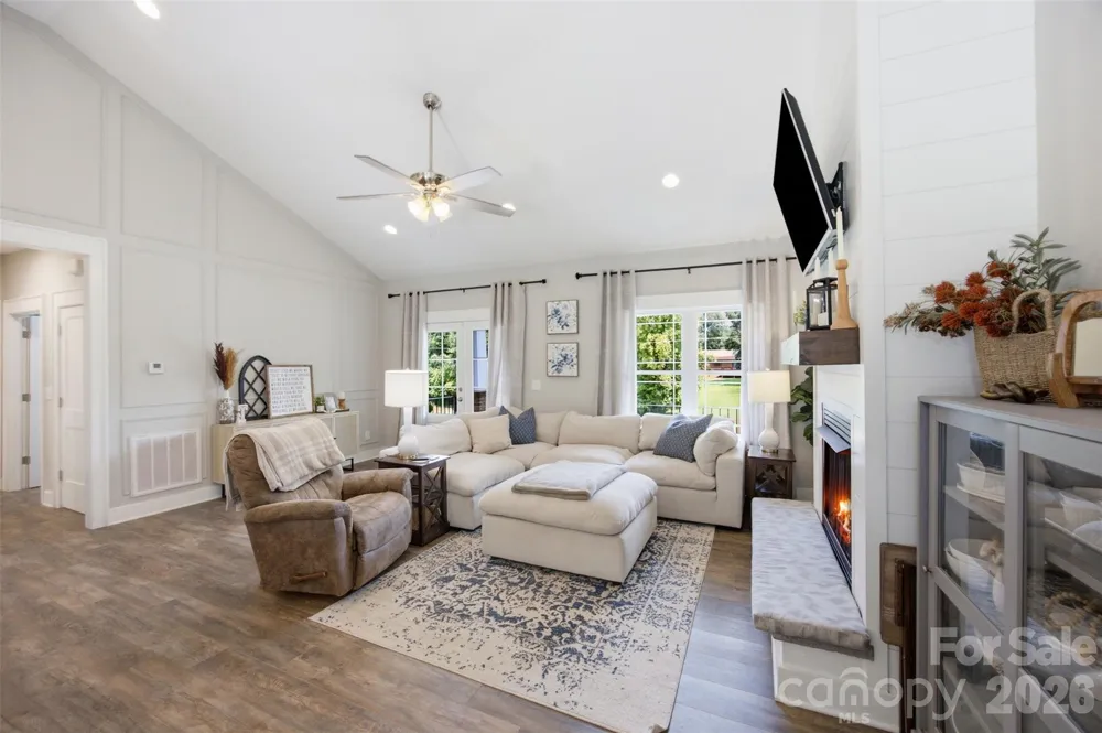 301 Pinehurst Drive Kings Mountain, NC 28086