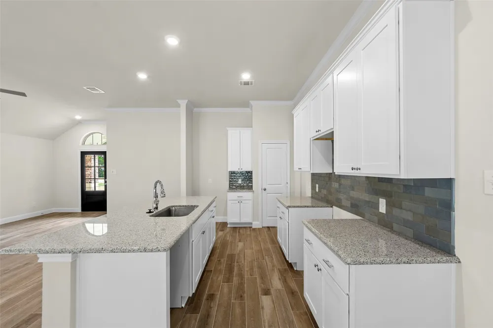 425 WATERCREST LANE Glenn Heights, TX 75154