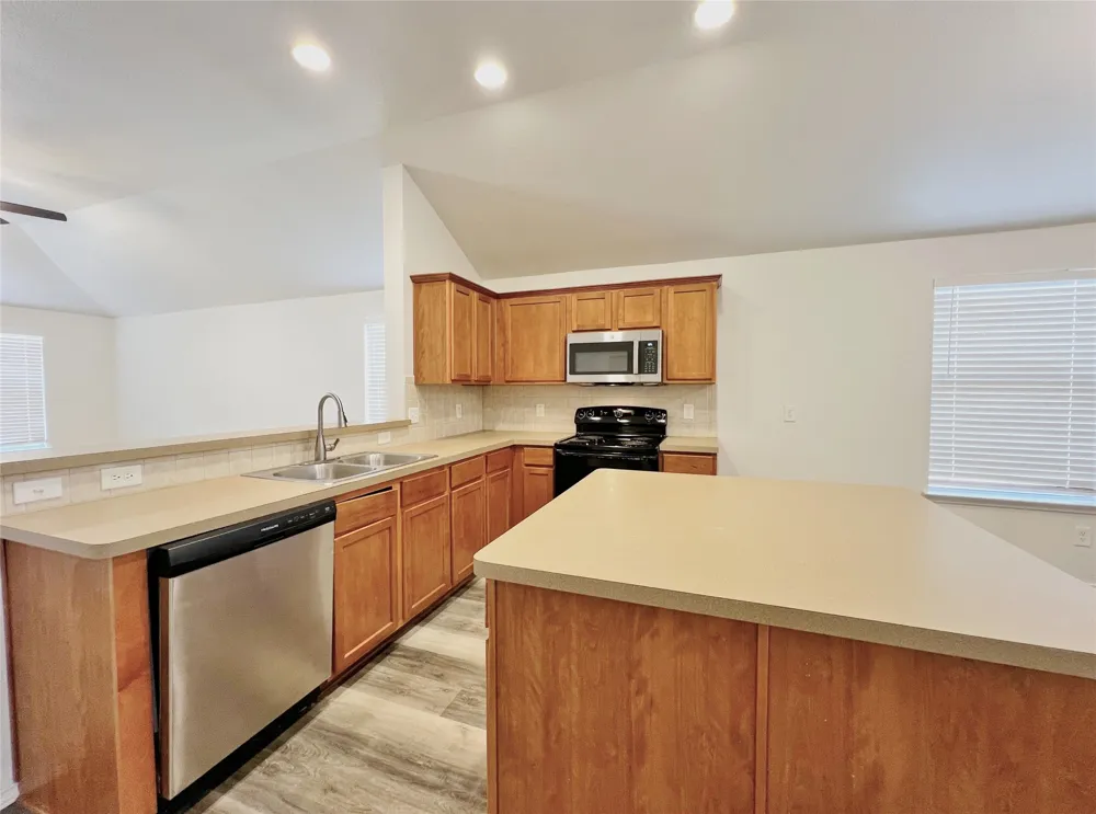 3256 Fluvia Grand Prairie, TX 75054