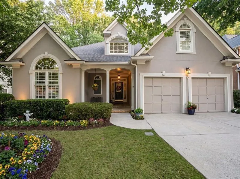 850 Lake Medlock Drive Alpharetta, GA 30022