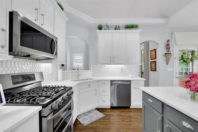 850 Lake Medlock Drive Alpharetta, GA 30022