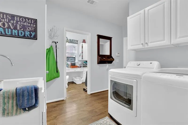850 Lake Medlock Drive Alpharetta, GA 30022
