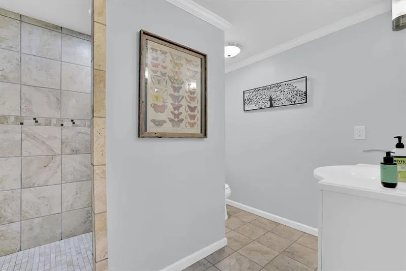850 Lake Medlock Drive Alpharetta, GA 30022