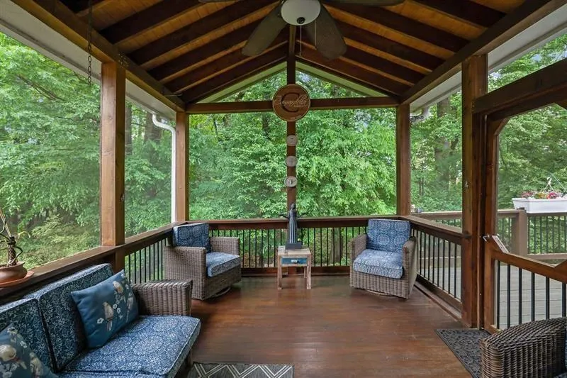 850 Lake Medlock Drive Alpharetta, GA 30022