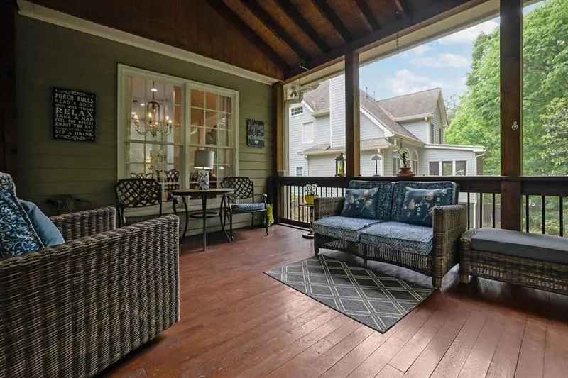 850 Lake Medlock Drive Alpharetta, GA 30022