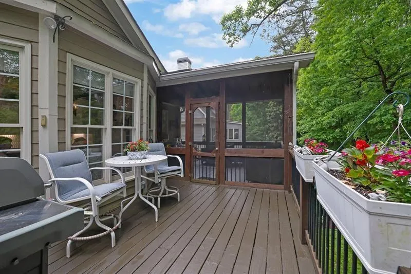 850 Lake Medlock Drive Alpharetta, GA 30022