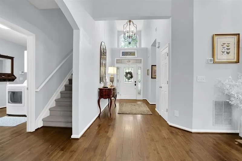 850 Lake Medlock Drive Alpharetta, GA 30022