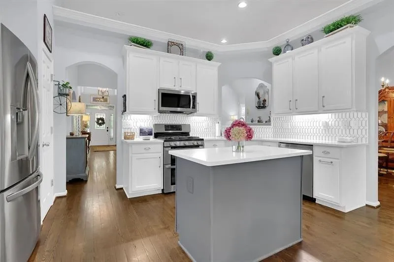 850 Lake Medlock Drive Alpharetta, GA 30022