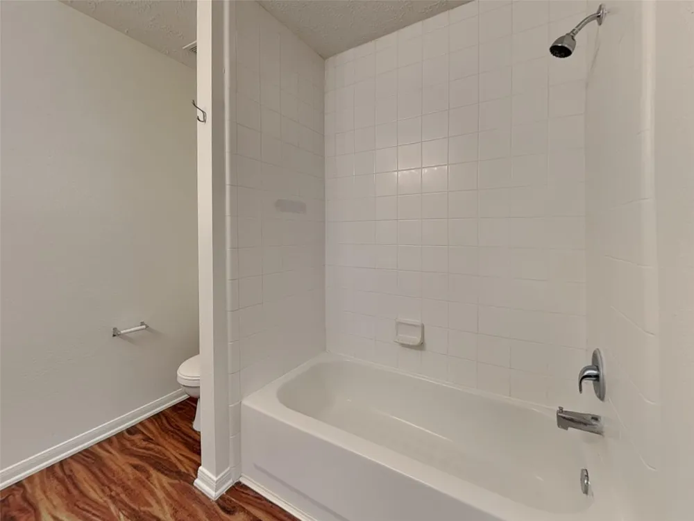32007 Annice Lane Pinehurst, TX 77362