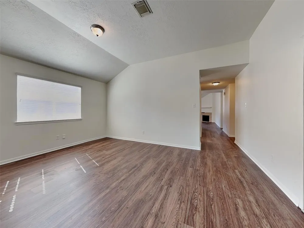 32007 Annice Lane Pinehurst, TX 77362