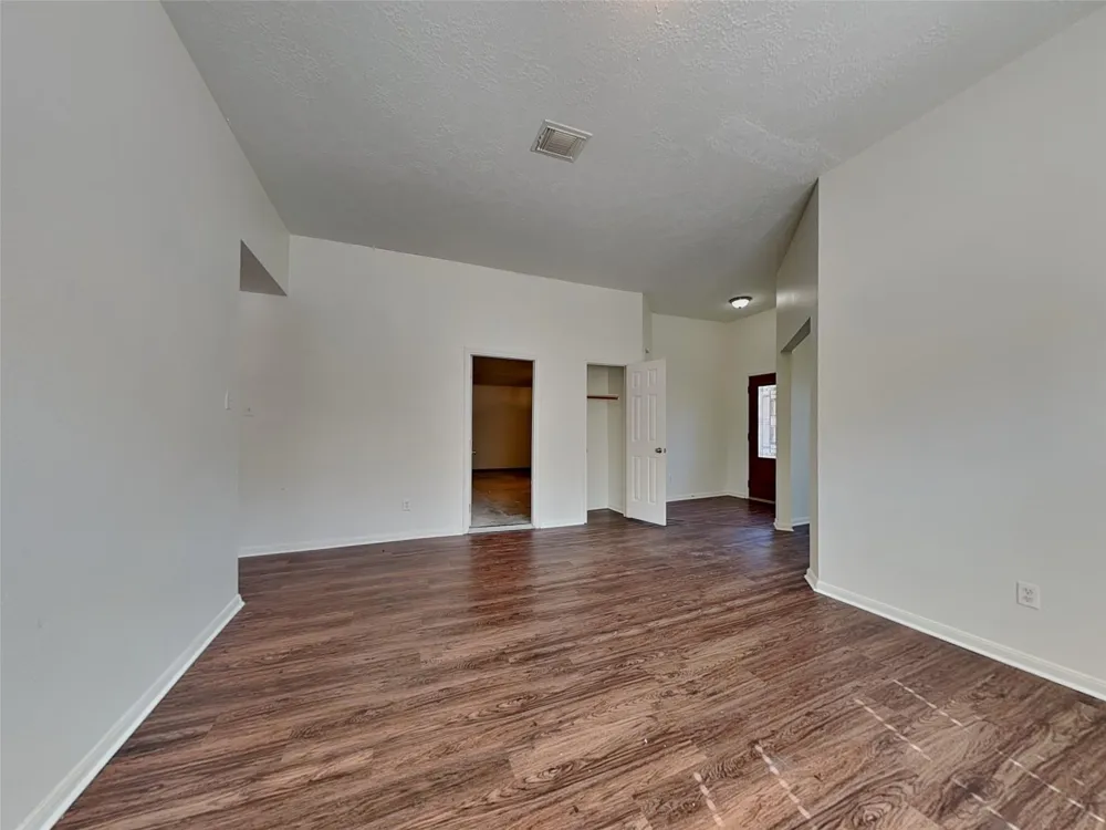 32007 Annice Lane Pinehurst, TX 77362