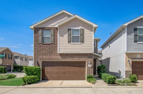 10214 Pinewood Fox Drive