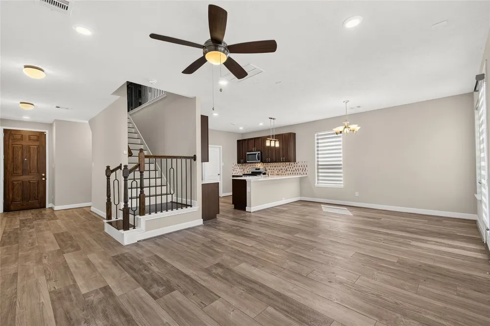 10214 Pinewood Fox Drive Houston, TX 77080
