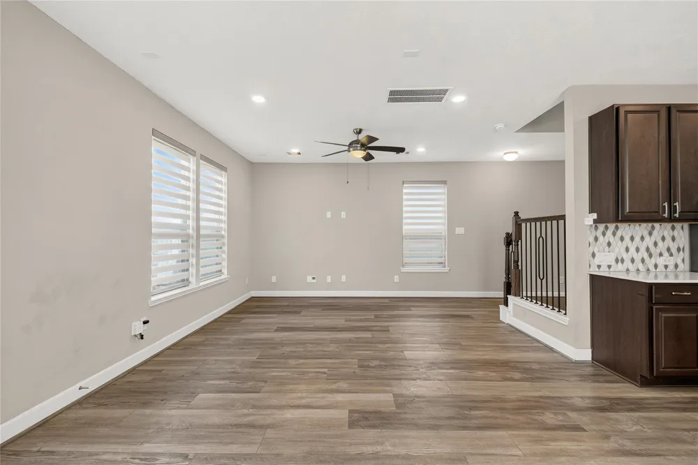 10214 Pinewood Fox Drive Houston, TX 77080