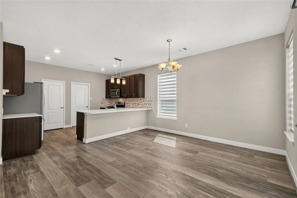 10214 Pinewood Fox Drive Houston, TX 77080