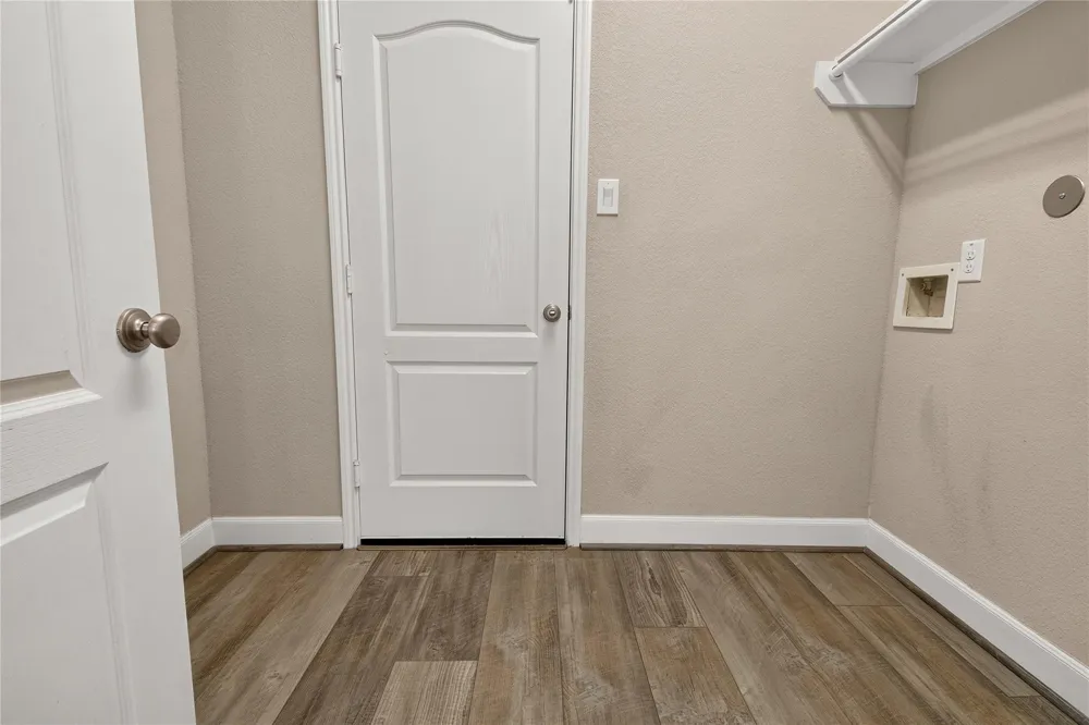 10214 Pinewood Fox Drive Houston, TX 77080