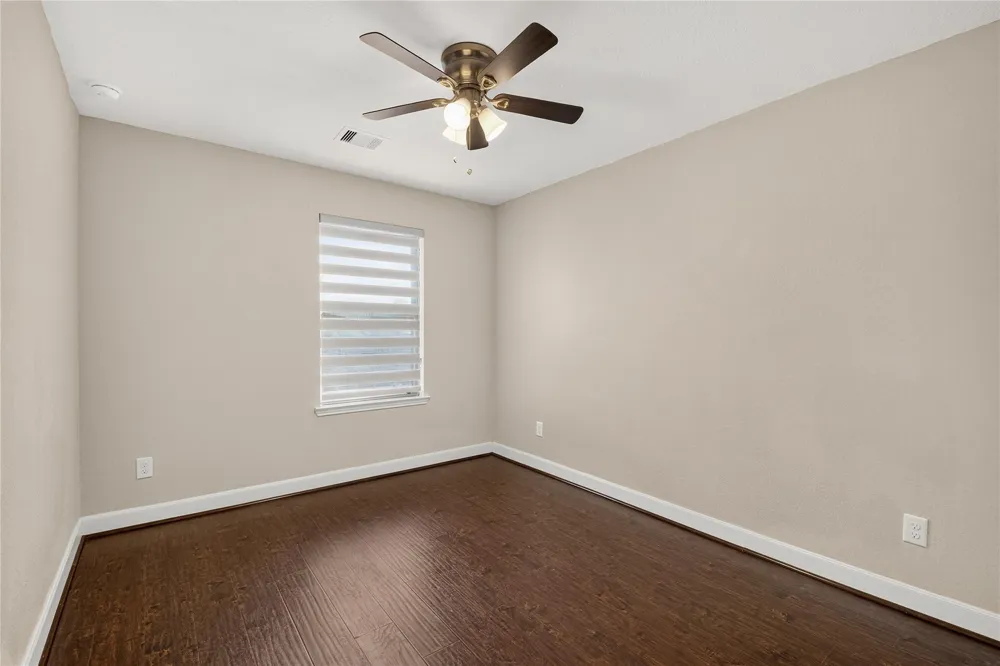 10214 Pinewood Fox Drive Houston, TX 77080