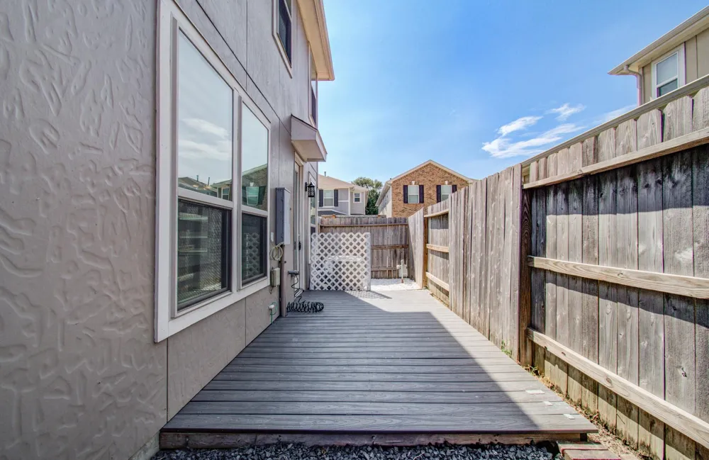 10214 Pinewood Fox Drive Houston, TX 77080