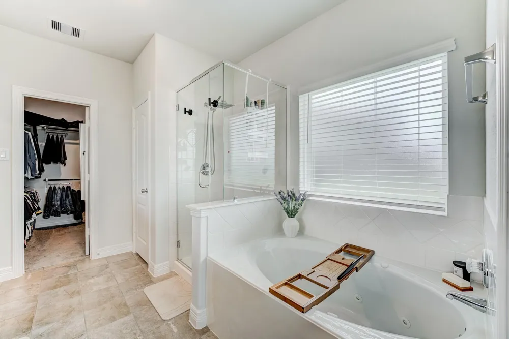 1926 Temple Grove Drive Rosharon, TX 77583