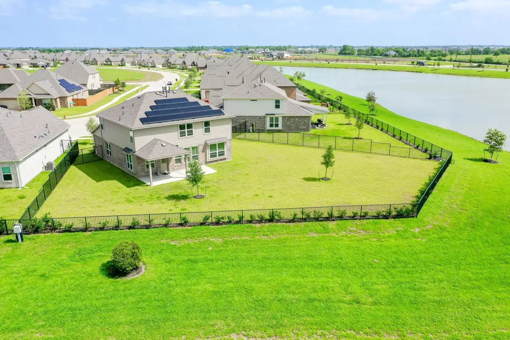 1926 Temple Grove Drive Rosharon, TX 77583