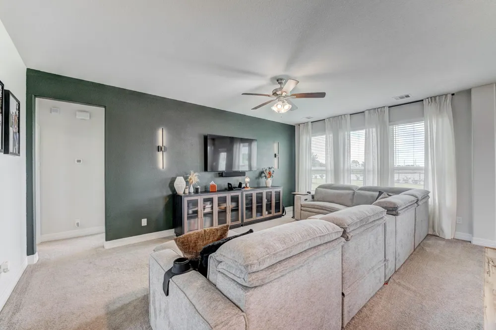 1926 Temple Grove Drive Rosharon, TX 77583