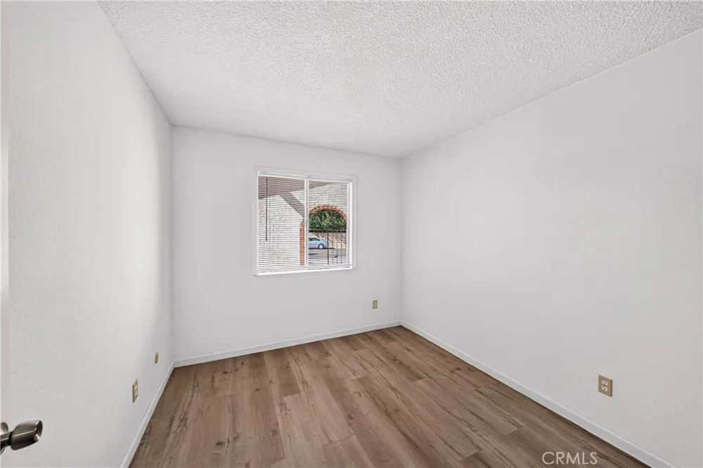7616 Della Riverside, CA 92503