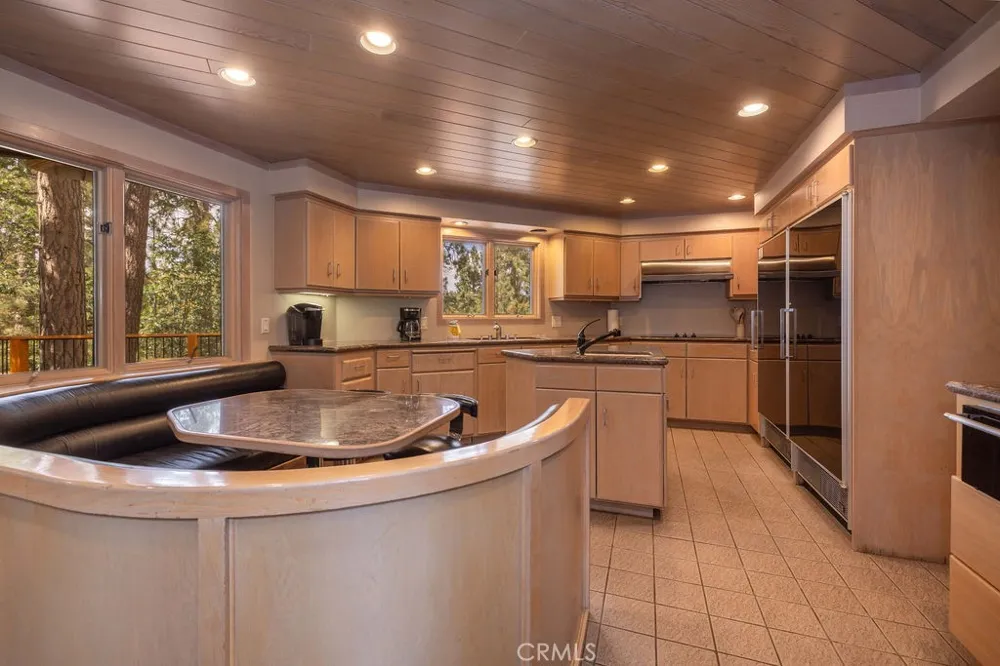 42290 Heavenly Valley Big Bear Lake, CA 92315