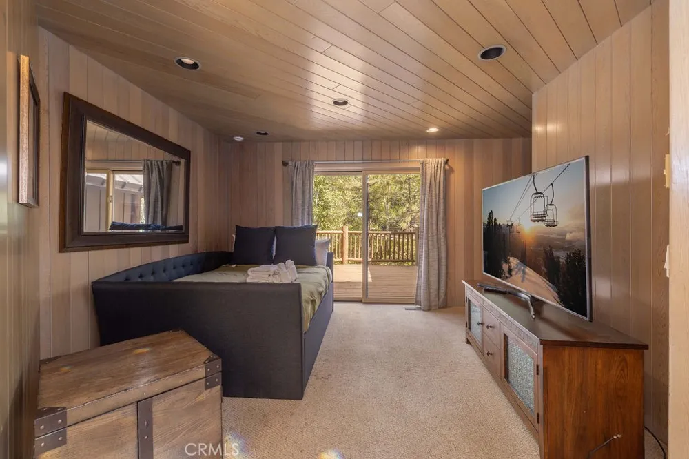 42290 Heavenly Valley Big Bear Lake, CA 92315